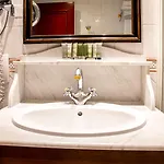 Maison Eugenie 4*