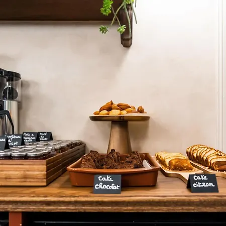 Hotel Maison Eugenie 4*