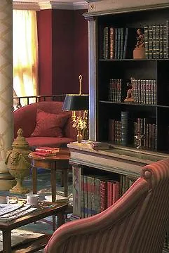 Eugénie Hotel 4*
