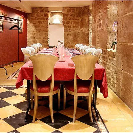 Maison Eugenie Paris