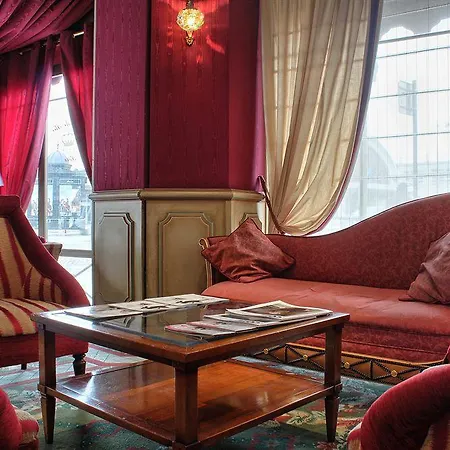 Eugénie Hotel Paris