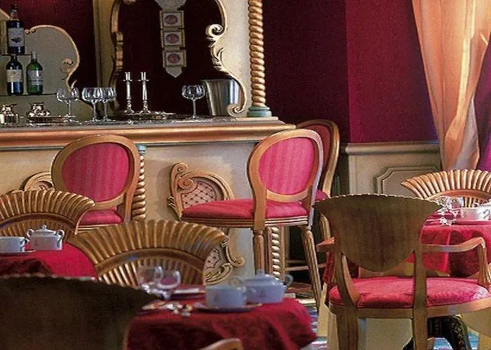 Maison Eugenie 4* Paryż