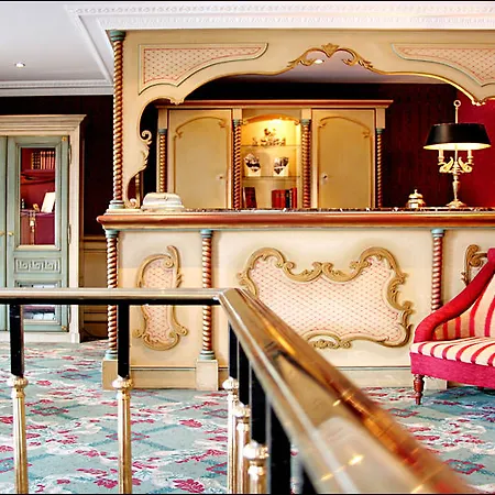 Eugenie Hotel Paris